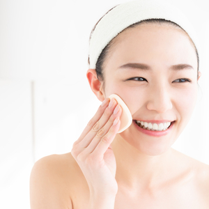 しじみ目のコンプレックス解消 可愛さをアピールするメイクのコツ Howtwo