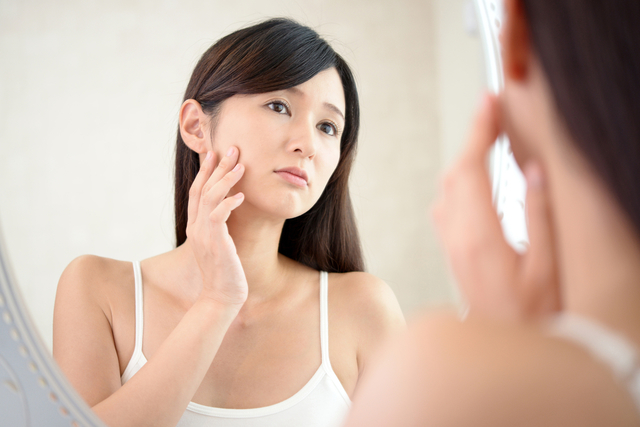 しじみ目のコンプレックス解消 可愛さをアピールするメイクのコツ Howtwo